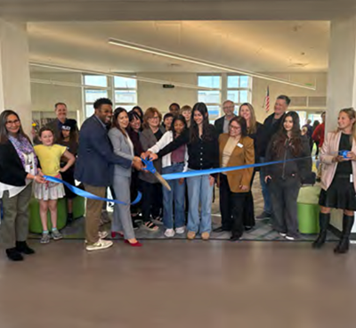  Cutting the ribbon for the new JAMS library